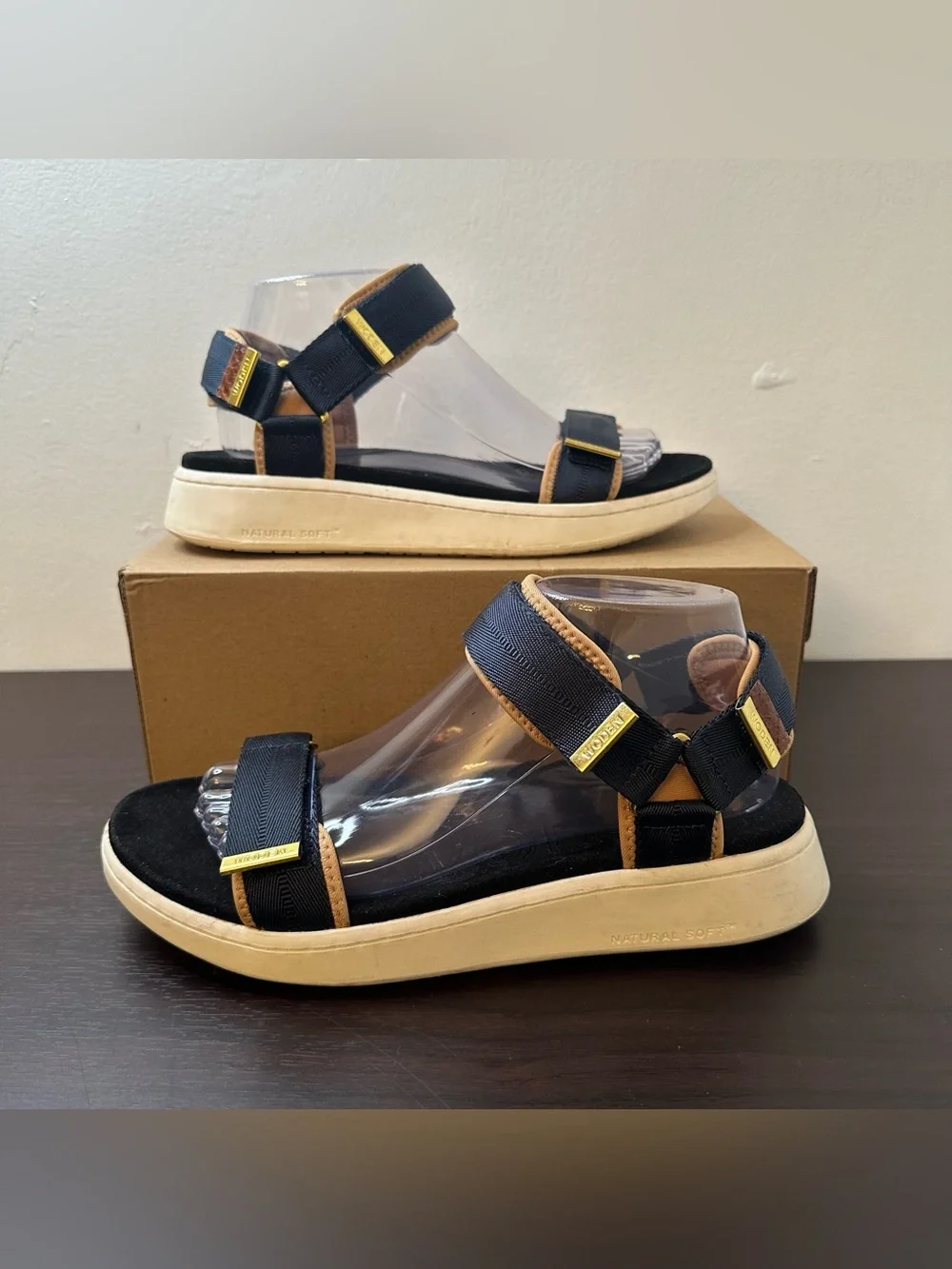 WODEN Line Natural Soft Navy Blue Strappy Sandals Hook & Loop Ortho Comfort, 7.5